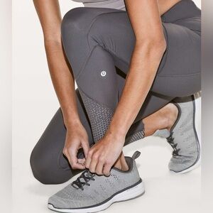 Lululemon tight stuff tight